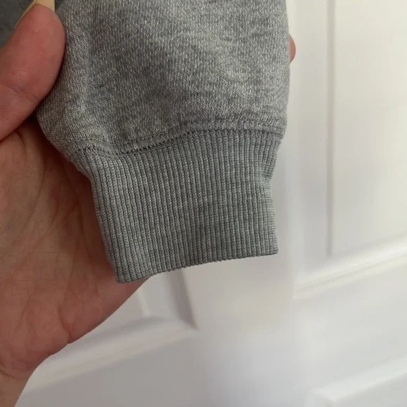 Victorias Secret PINK‎ shirt - Picture 2 of 5